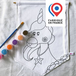 KIT CRÉATIF - Blason Licorne en tissu à peindre (avec godets de peinture)