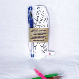 COLORIAGE LAVABLE - porte-clés poupée Hajime en tissu à colorier - stylo gel inclus