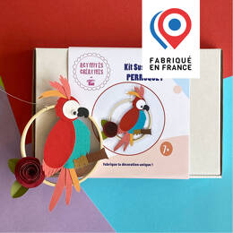 KIT CRÉATIF - fabrique une déco PERROQUET avec un cercle en bois - à coller