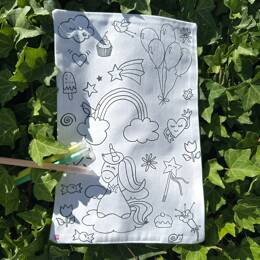 COLORIAGE LAVABLE - Feuille en tissu LICORNE + 3 feutres à l’eau