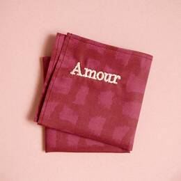 Mouchoir en tissu brodé - Suzy "Amour"