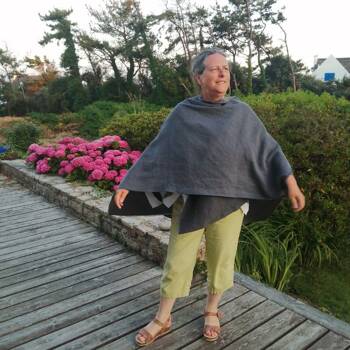 Poncho ouvert en lin