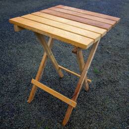 Table pliante en iroko massif