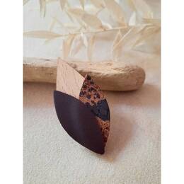 Broche en bois tulipe caramel
