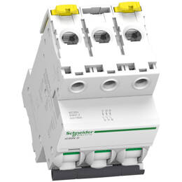 Schneider Electric – Disjoncteur Tripolaire 32a – Courbe D – Pour Installations Électriques Triphasées – Norme Iec 60898-1 – Fabriqué En France