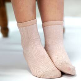 Les Chevrons - chaussette enfant - coton rose