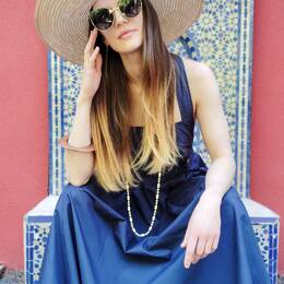 ROBE CHARLIE DOS NU bleu profond DERNIÈRE CHANCE