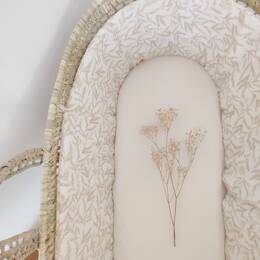 Tour de couffin "Branchages" en double gaze de coton BIO beige et blanc cassé