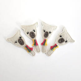 broche Lama