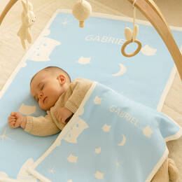 Plaid bébé motif chats en laine bleu