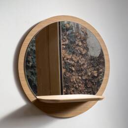 Miroir en chêne avec étagère