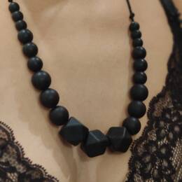 THE Collier d'allaitement et de portage Black Pearl