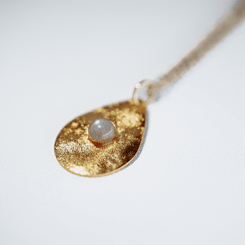 Collier goutte martelé orient