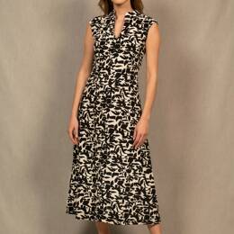 Robe Longue Sans Manche Motifs Noir & Blanc – Allure