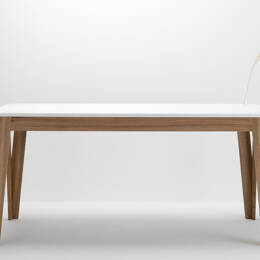Table en noyer et résine sur mesure - MéliMélo