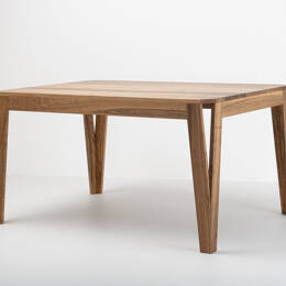 Table Design en Bois Fabriquée en France - MéliMélo en Noyer