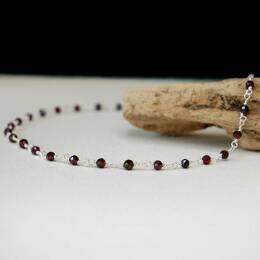 Collier chaine rosaire perles rhodolite 3 mm facettées et argent 925