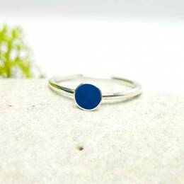 Petite bague bleue pervenche en argent 925 empilable