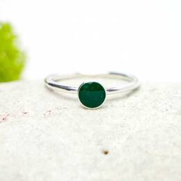 Petite bague vert forêt en argent 925 pour femme