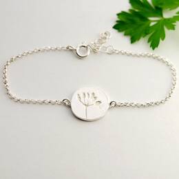 Bracelet en argent 925 avec une petite fleur des champs