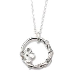 Pendentif sur chaine fleur de cerisier Sakura en argent 925