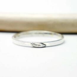 Bague feuille empilable argent 925 recyclé pour femme et pour homme
