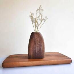 Soliflore en bois - Noyer Noir - Vase décoratif artisanal - L. 12 x l. 2,5 x H. 12 cm