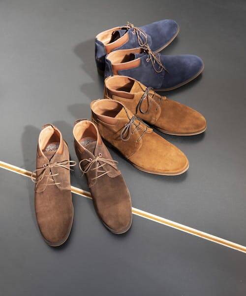 Un large choix de boots, bottines, baskets et derbies fabriqués en France pour Homme.