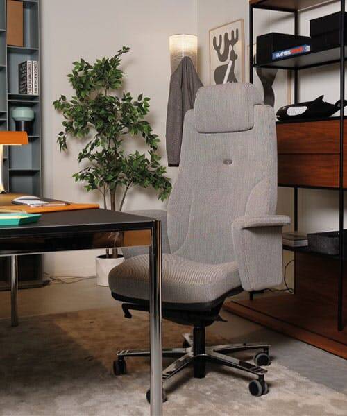 Siège de bureau Ernest gris fabriqué en France par Navailles.