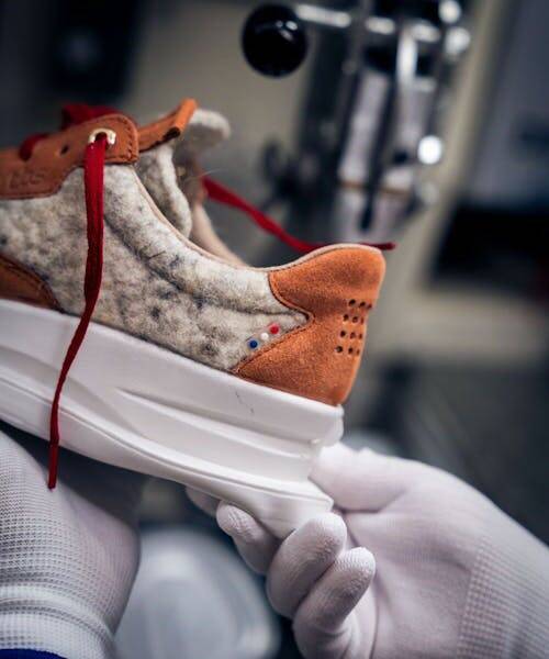 Fabrication de baskets et sneakers en laine et Made in France.