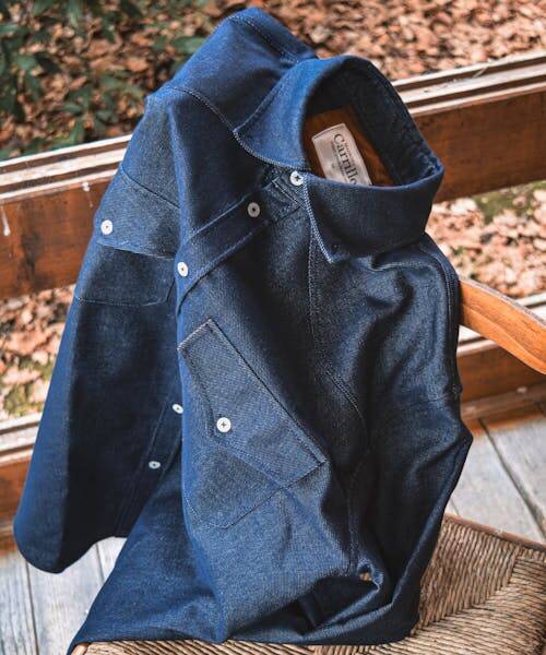 Chemise en jean brut de la marque Maison Carrillo.
