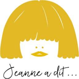 Logo de la marque Jeanne a dit... qui proposent des vêtements pour femme, homme et enfant en coton bio ou lin.