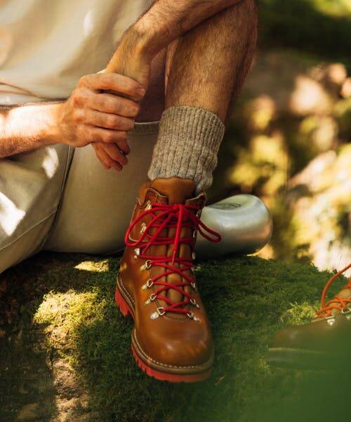 L'iconique chaussure de randonnée Ossau Acajou fabriquée en France par Le Soulor 1925.