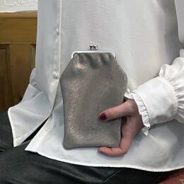 Étui à Lunettes Reine