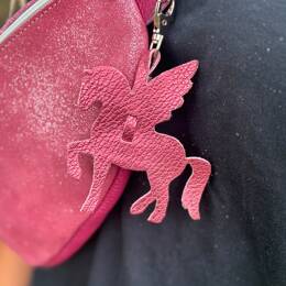 Bijou de sac Pégase en cuir pailleté