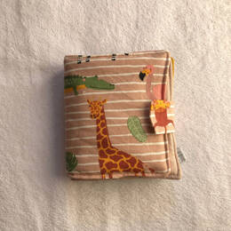 Livre d'éveil des animaux comptine - savane