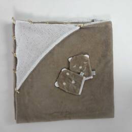 Coffret cape de bain bébé + 2 gants d'apprentissage animaux - Blanc pois dorés