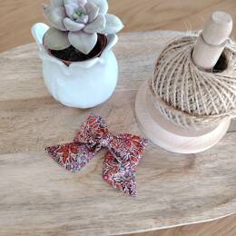 Barrette modèle "luxe" en Liberty Aubrey Forest Grenat