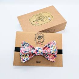 Noeud papillon enfant en Liberty Swirling Petal Corail