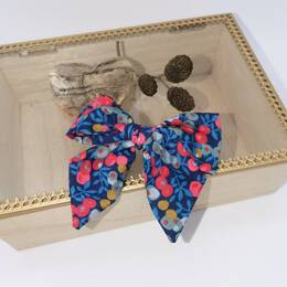 Barrette modèle "luxe" en Liberty Wiltshire Nausicaa