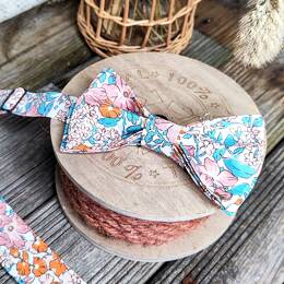 Noeud papillon homme en Liberty Lulworth Cove rose et bleu