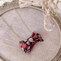 Collier Nœud Papillon en Liberty Nectar Rasberry
