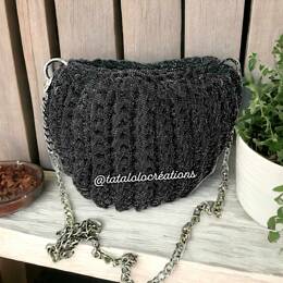 POCHETTE/ MINAUDIERE DEMI LUNE