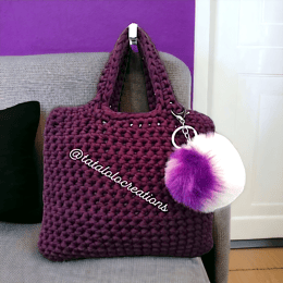 LE SIGNATURE POMPON