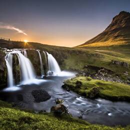 Tableau cascade o - kirkjufell islande toile imprimée 120x80 cm