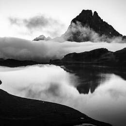 Tableau noir et blanc pic du midi d'ossau toile imprimée 120x80 cm