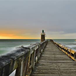 Tableau Capbreton glassy sous estacade imprimé sur toile 90x60 cm