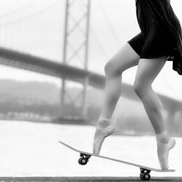 Tableau d'art skater girl toile imprimée 120x80 cm