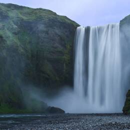 Tableau paysage cascade skogafoss islande  imprimé sur toile 90x60 cm