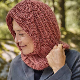 Cagoule en laine mohair et soie pour femme